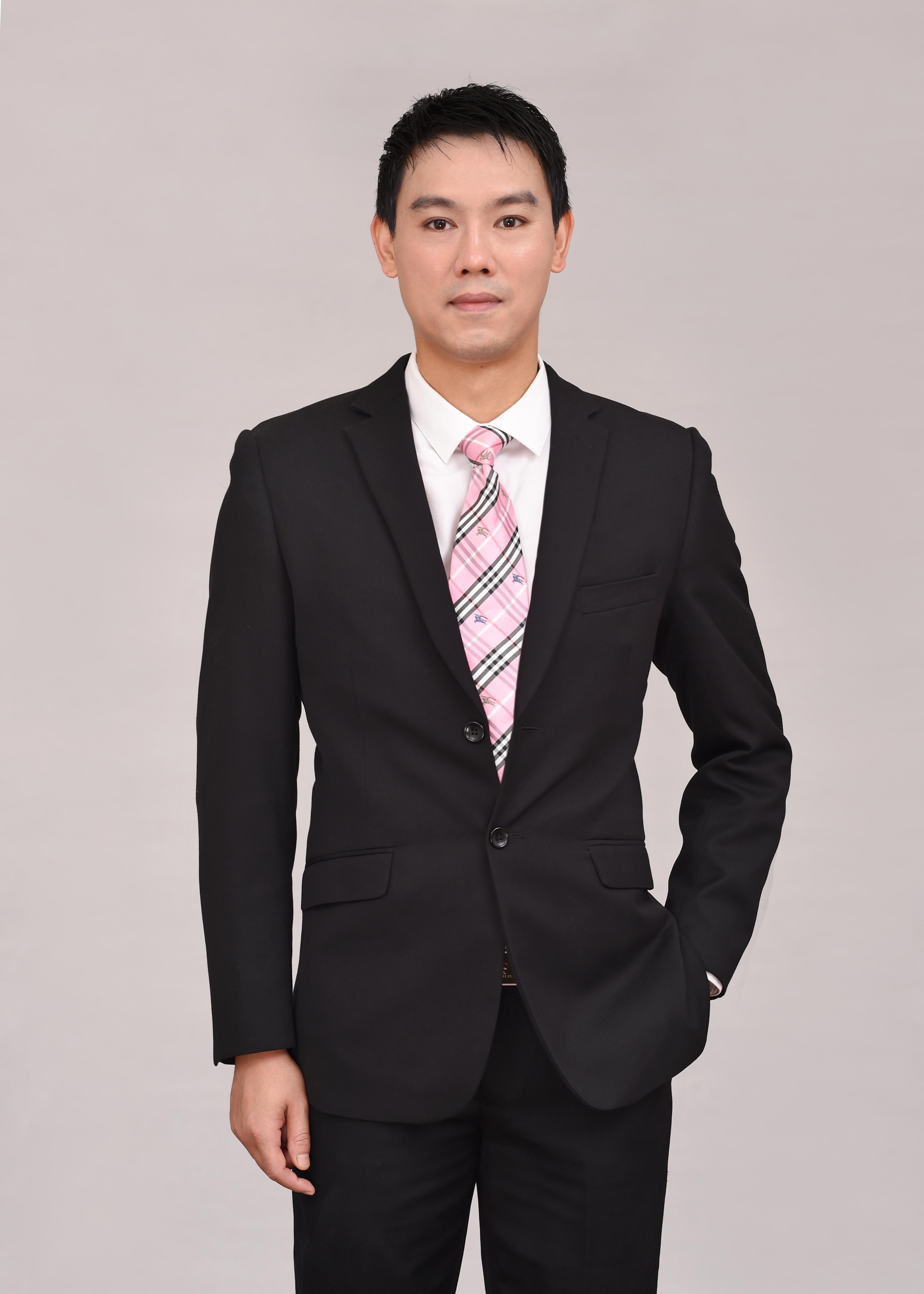 万仕芬 创始人 & 执行董事